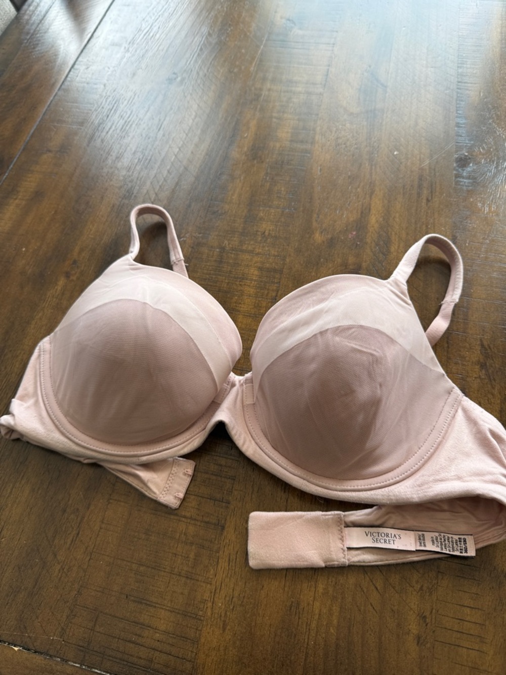 Victoria's Secret Pale Pink Smooth T-Shirt Bra